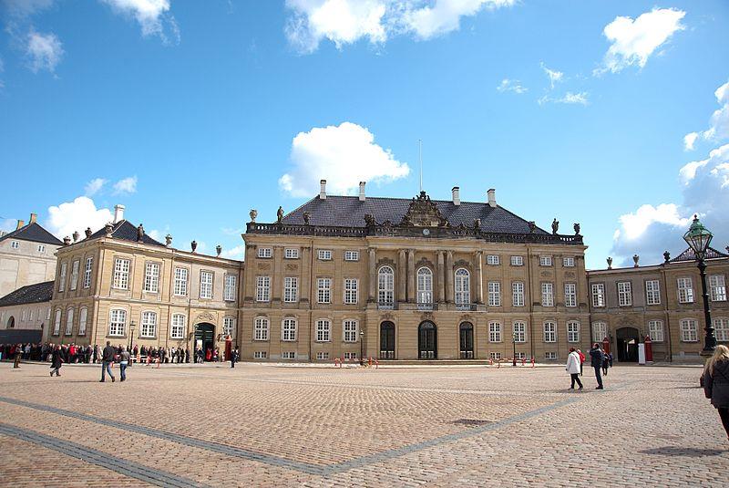 amalienborg-palace-480.jpeg