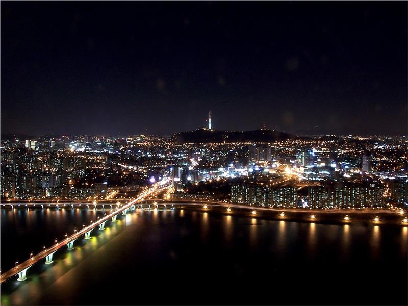 seoul-city-at-night-440.jpeg