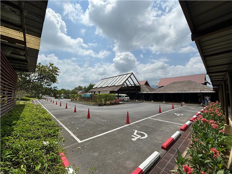 Sân bay quốc tế Samui