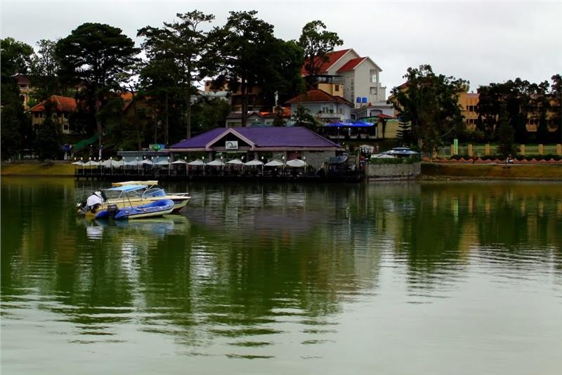 Xuan Huong Lake - Thanh Thuy Restaurant