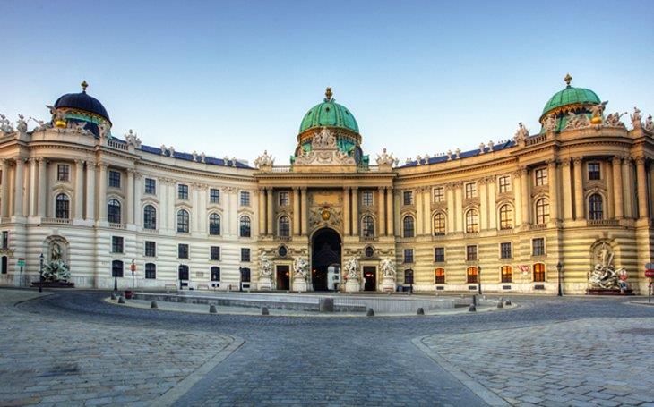 Cung điện Hoàng gia Hofburg