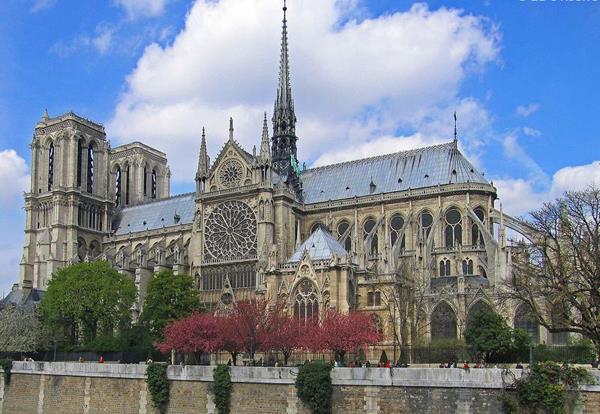 Nhà thờ Đức Bà Paris
