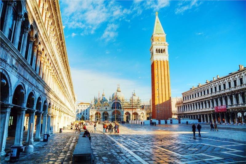 Quảng trường Piazza San Marco