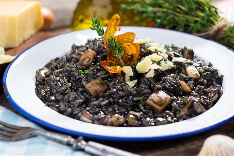 Cơm Risotto al nero di seppia