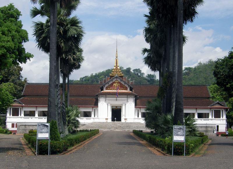 Cung điện Hoàng gia