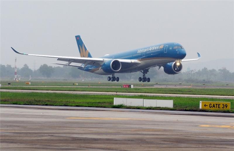 Vietnam Airlines ở sân bay Wattay
