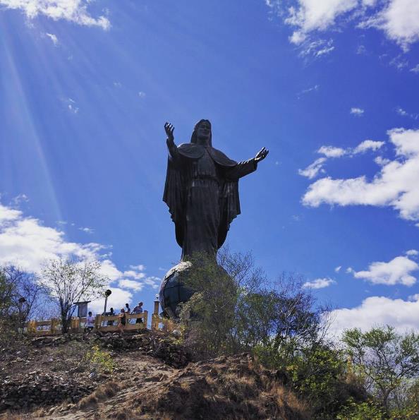 Tượng Cristo Rei de Dili