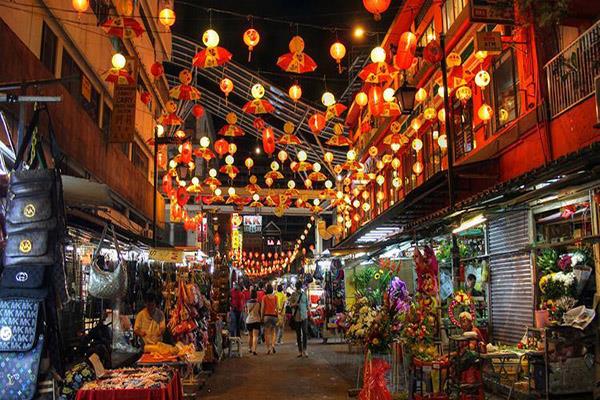 Đường Petaling về đêm