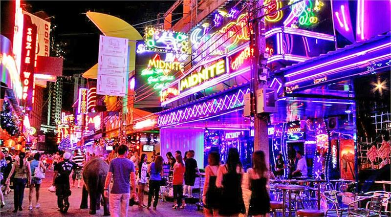 Cuộc sống về đêm ở Bangkok