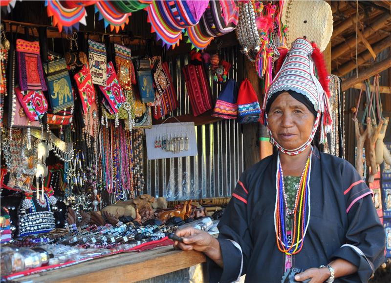 Sản phẩm thủ công mỹ nghệ của ngư