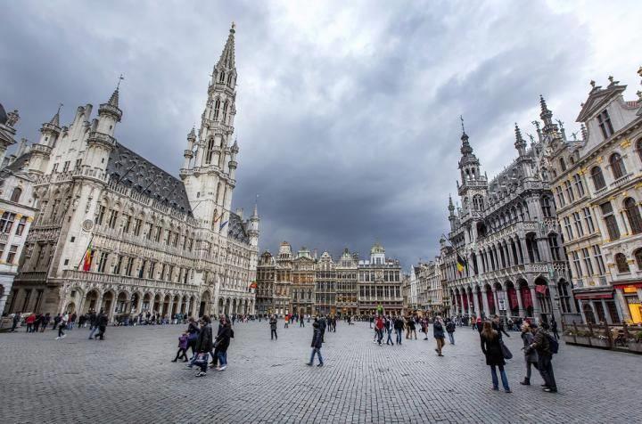 Vé máy bay đi Brussels Vé máy bay đi Brussels