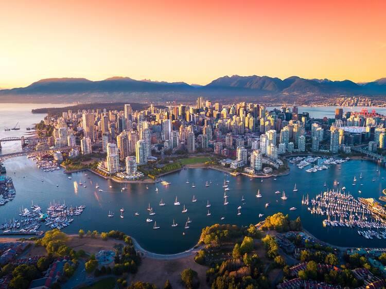 Vé máy bay đi Vancouver giá rẻ