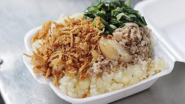 Bánh tráng trộn .