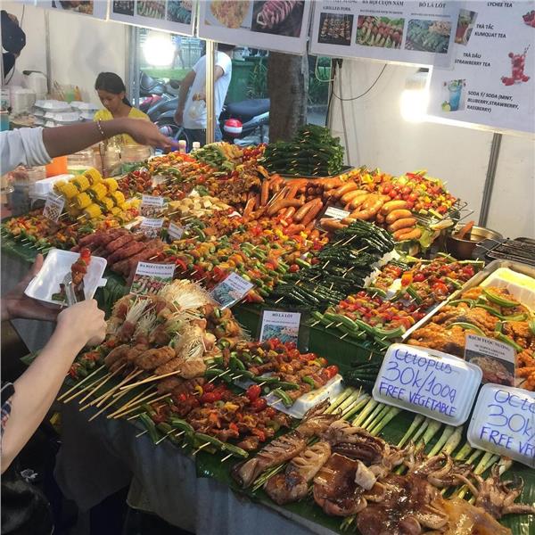 Khu phố Tây