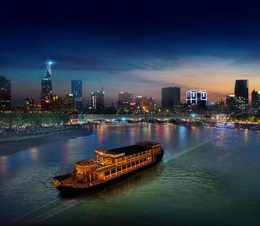 Du thuyền sông Sài Gòn