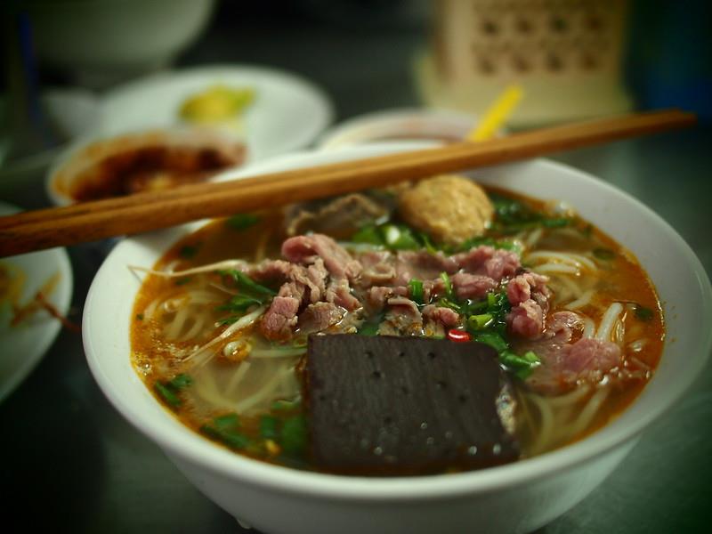 Bún bò Huế