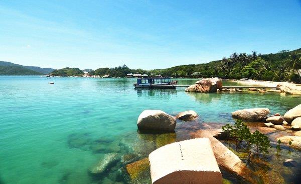 Vịnh Vân Phong yên bình 