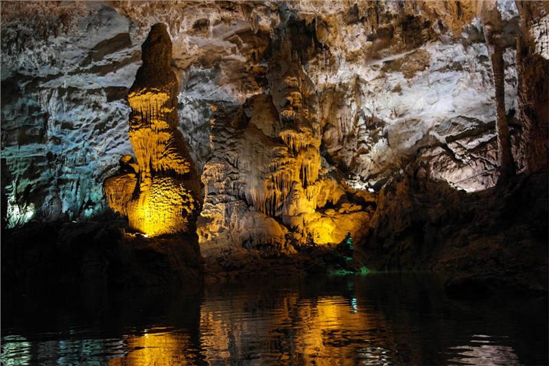 Động Phong Nha