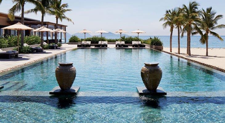Bể bơi Mia Resort Nha Trang