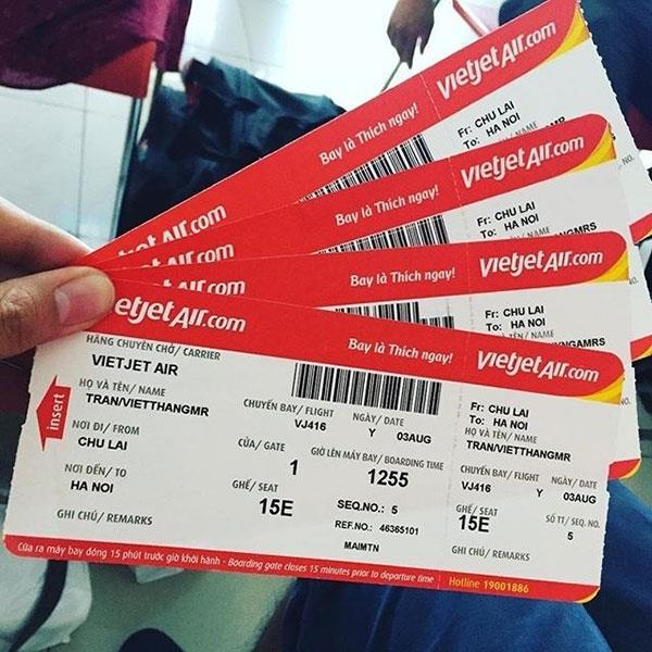 Sai ngày sinh khi đặt vé máy bay Vietjet phải làm sao?