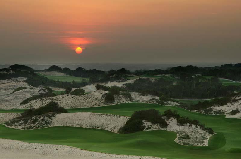 Sân golf tại khu du lịch Hồ Tràm 